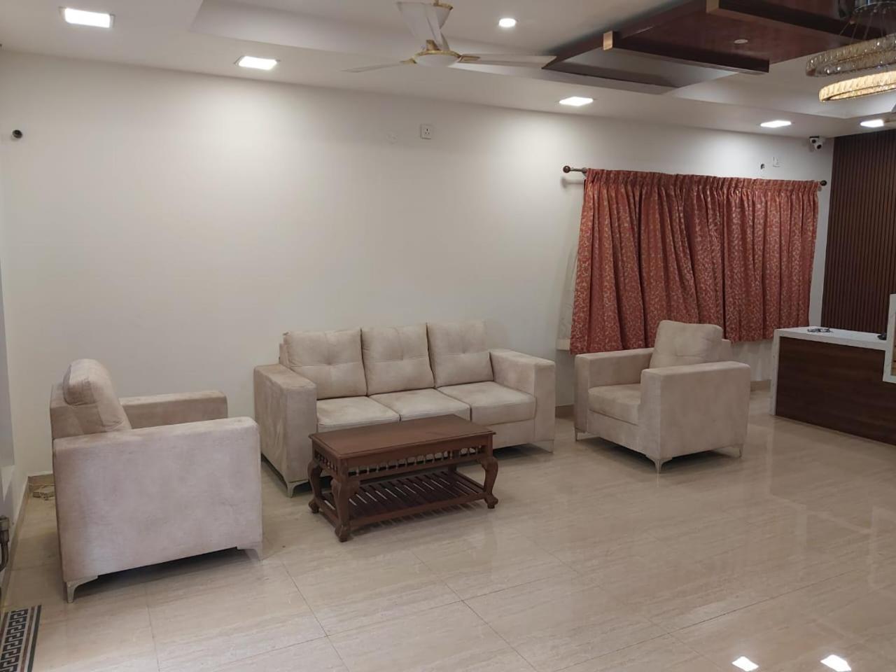 Azhagappa Residency Apartment Pondicherry Bagian luar foto